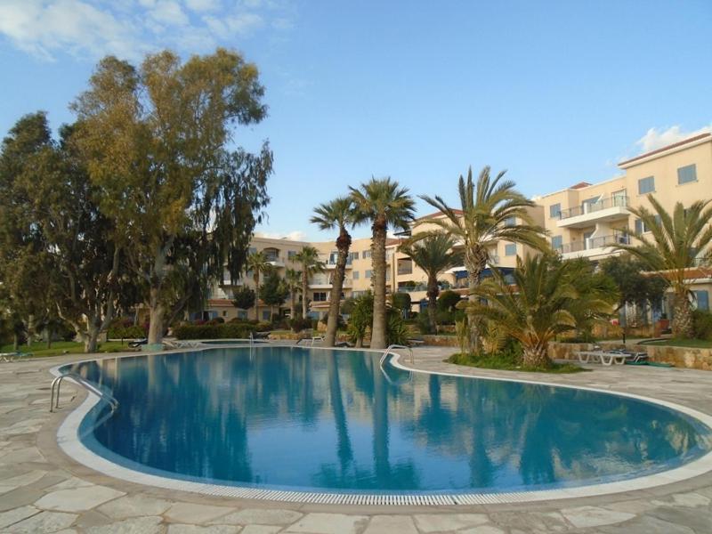 King'S Palace - Spacious 2 Bed, 2 Bath With Sea And Pool Views Paphos 外观 照片