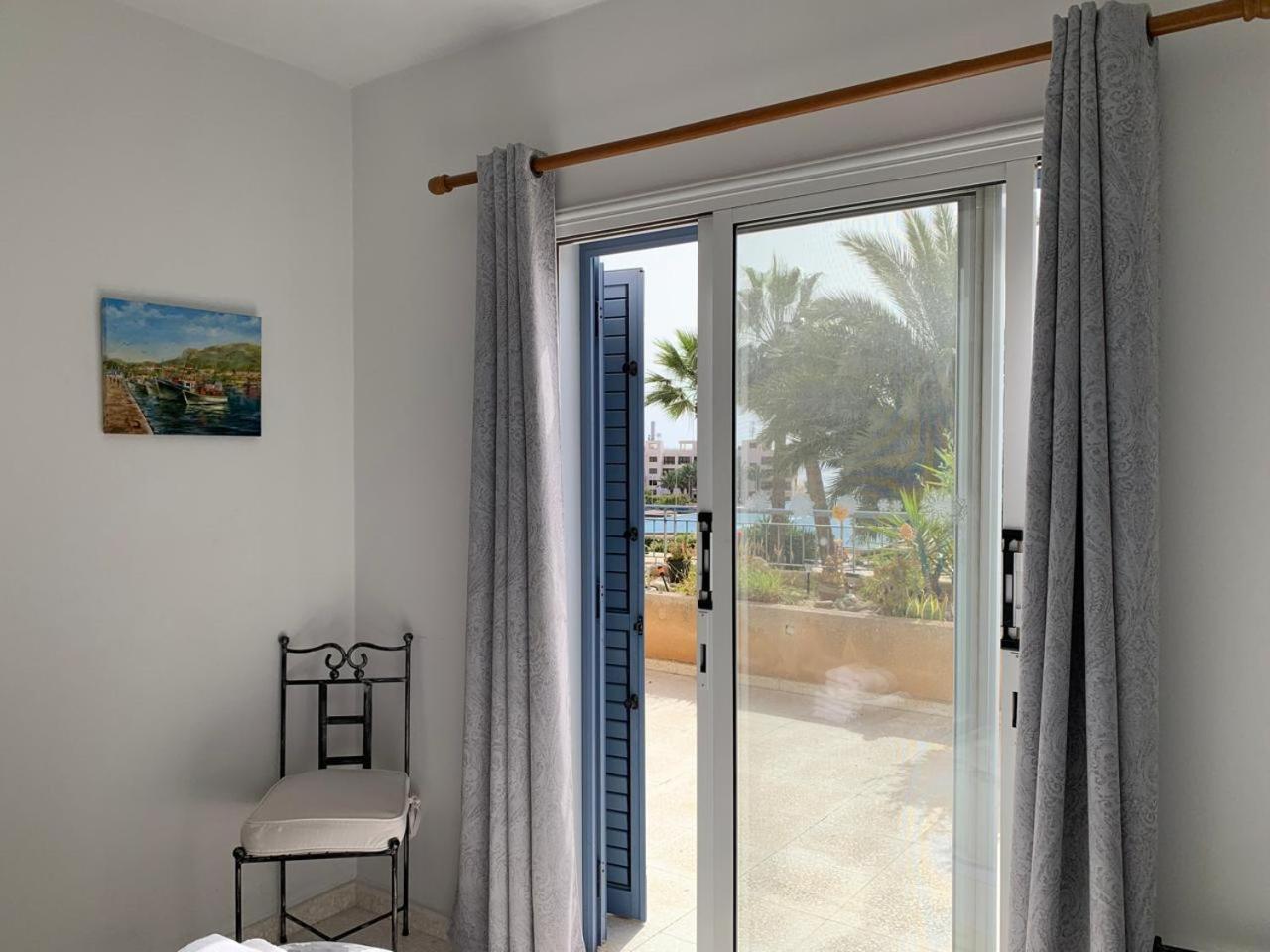 King'S Palace - Spacious 2 Bed, 2 Bath With Sea And Pool Views Paphos 外观 照片
